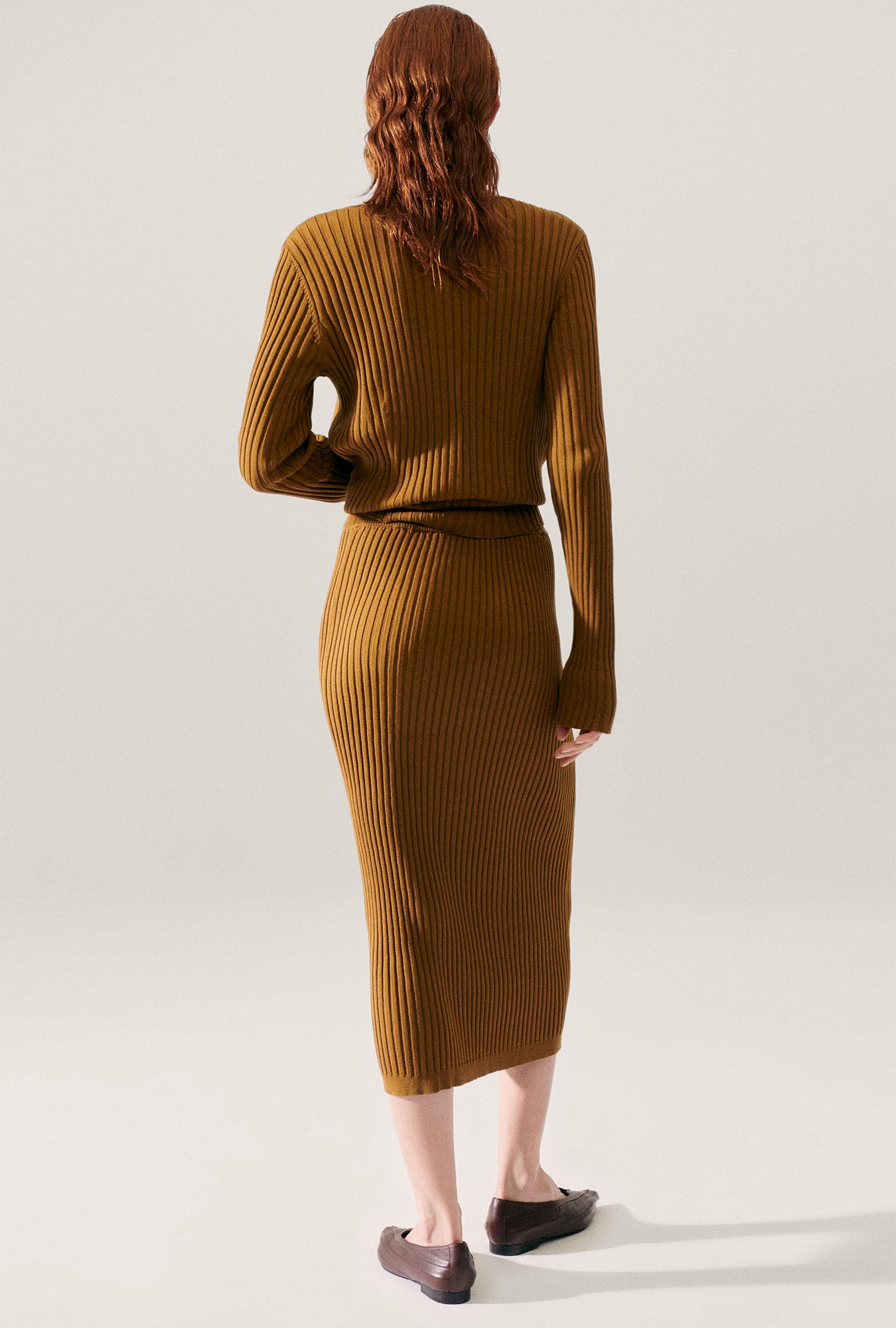 RIBBED STRAIGHT SKIRT DROUGHT