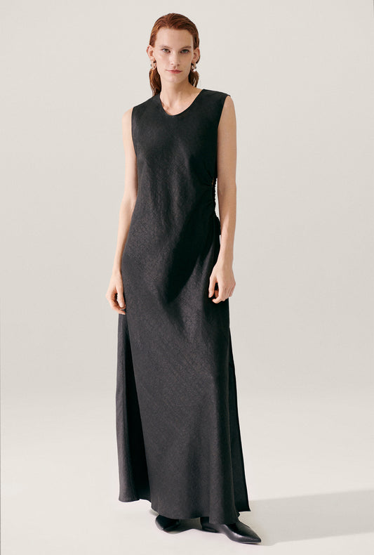 MUD SILK KEYHOLE DRESS BLACK